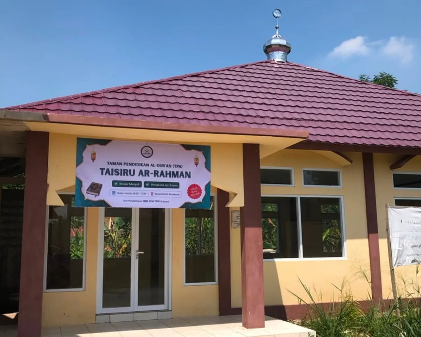 Anak-anak belajar di Rumah Qur’an